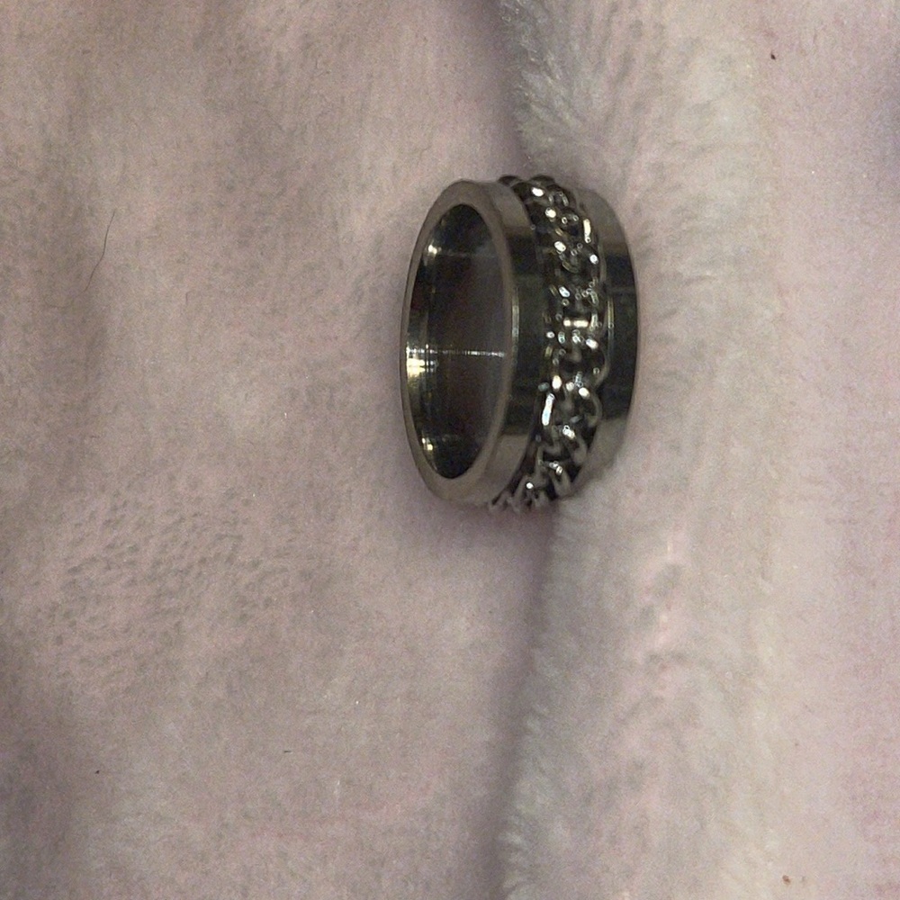 Assorted Metal Rings Set - Picture 3 of 5
